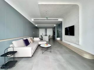 Cho thuê căn góc 135m2  3 phòng ngủ + 1 kho rộng  đầy đủ đồ chung cư sun ancora lương yên