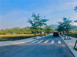 Bán gấp lô góc góc2 mặt tiền nhìn vào dãy biệt thự cực hiếm