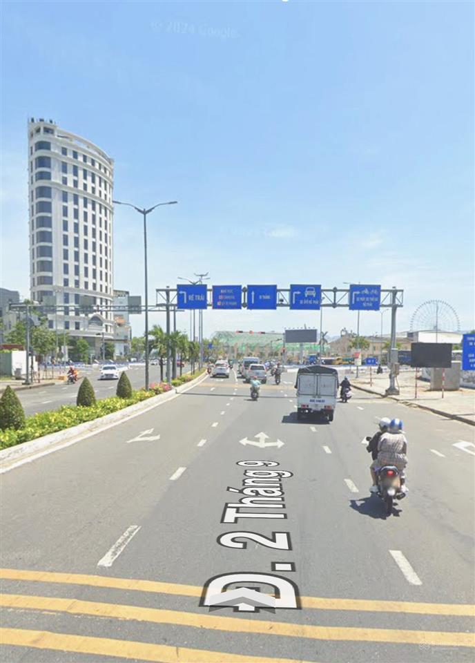 Bán đất kiệt ô tô 5m đường 2/9  hải châu, 110m2 hướng đông nam thích hợp xd apartment cho thuê