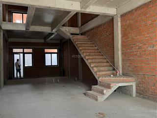 Cho thuê nhà phố liền kề valora mizuki  đảo thiên đường