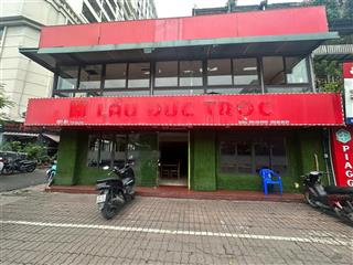 Cho thuê cửa hàng 2 mặt tiền 101 trần huy liệu, giảng võ, q. ba đình