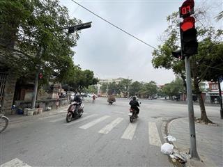 Bán đất thanh am 31m, ngõ thoáng oto đỗ cách nhà 20m.
