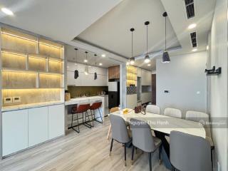 Cho thuê căn hộ chung cư vinhomes  54a nguyễn chí thanh, 120m2, 3pn, giá 22tr/th.  0915 629 ***