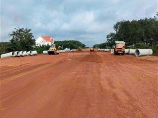 Đất mặt tiền đường xuyên tâm 32m nối thẳng vào khu công nghiệp 550 triệu/ lô còn thương lượng
