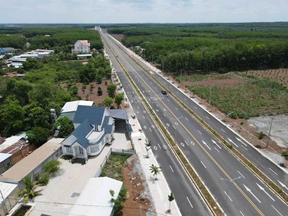 400m2 xuyên tâm 32 550 triệu bao sang tên, sổ hồng cầm tay chính chủ bán