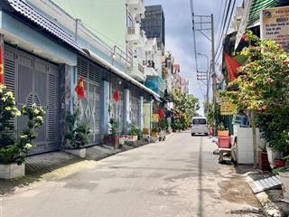 Mặt tiền hẻm nhựa 8m hương lộ 2 nhà 102m2 ngang 6m bề thế chỉ 7t hơn.