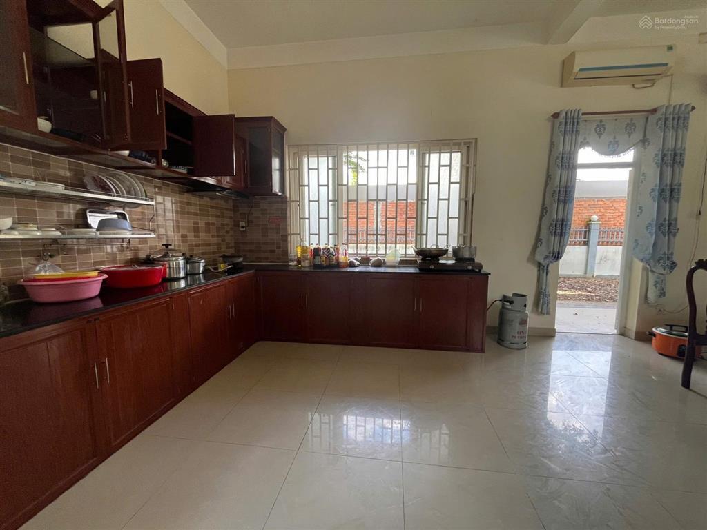 Bán gấp biệt thự western land  thới hoà  thành phố hồ chí minh giá ngộp