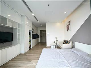 Bán căn studio solforest, tầng trung đẹp, hướng nam