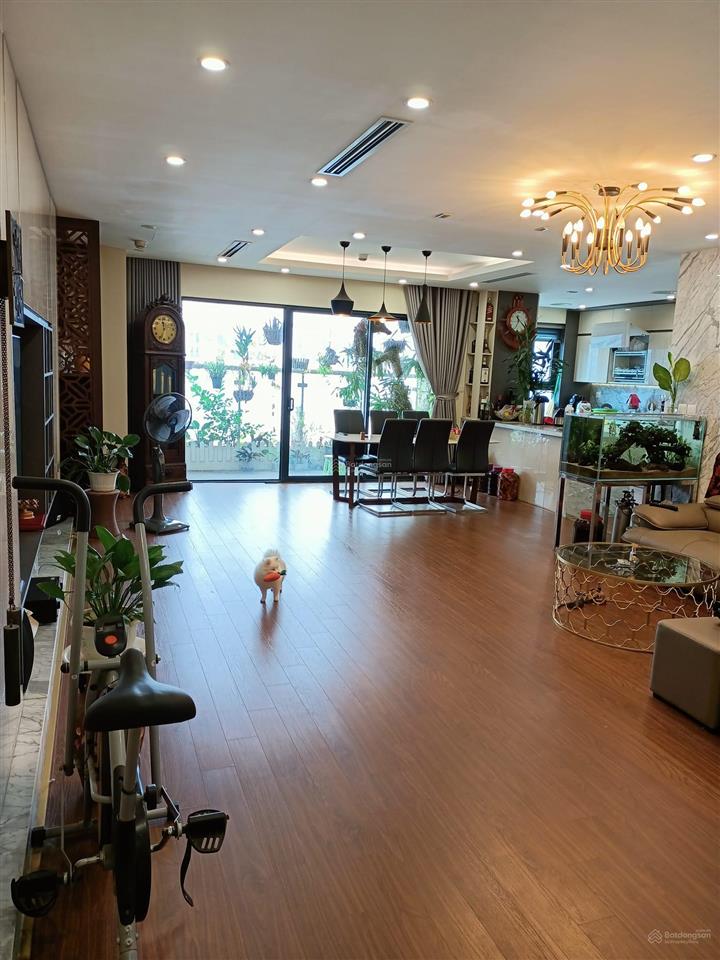 Tôi cần bán chung cư usilk city 117m2, 3 ngủ, 2 vs nhỉnh 6 tỷ