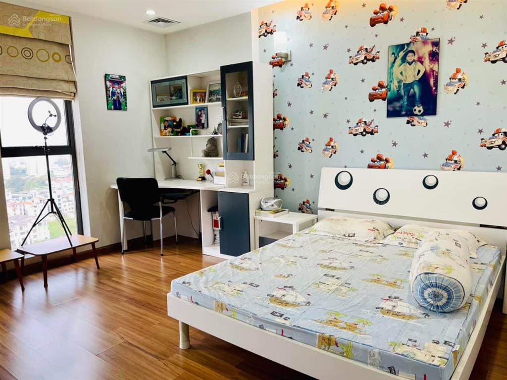 Tôi bán chung cư bình vượng 200 quang trung 145m2, 3 ngủ, 2 vs nhỉnh 6 tỷ