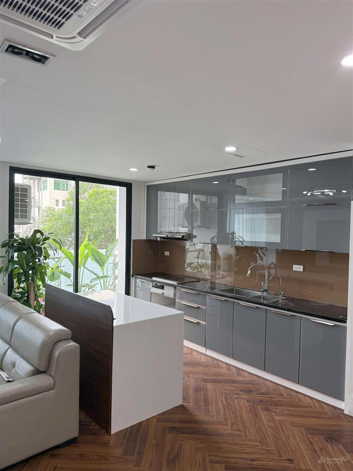 Tôi cần bán chung cư nguyễn trãi căn góc 100m2, 3 ngủ, 2 vs nhỉnh 7 tỷ