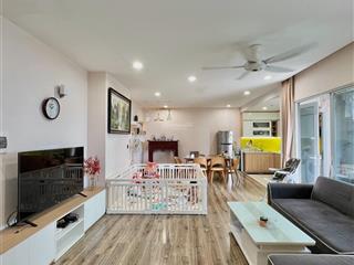 Tôi cần bán chung cư học viện quân y 76m2, 2 phòng ngủ, 2 vs chỉ 4. x tỷ