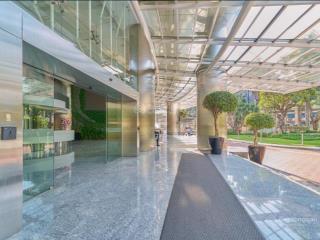 Cho thuê văn phòng quận 1  đường võ văn kiệt  dt 600m2  giá thuê 300.000 vnđ/m2