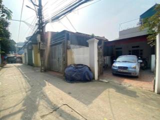 Bán gấp trục chính xóm mít cổ loa giá đầu tư