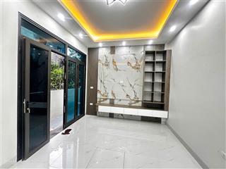 Nhà đẹp cầu cốc, nội thất đẹp, tiện ích ngập tràn.