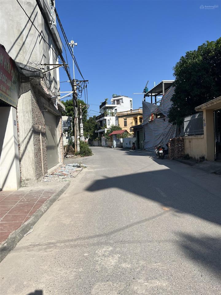 Bán đất tại đông dư, xã bát tràng, gia lâm, hà nội  dt 42m, mặt tiền 4.2m