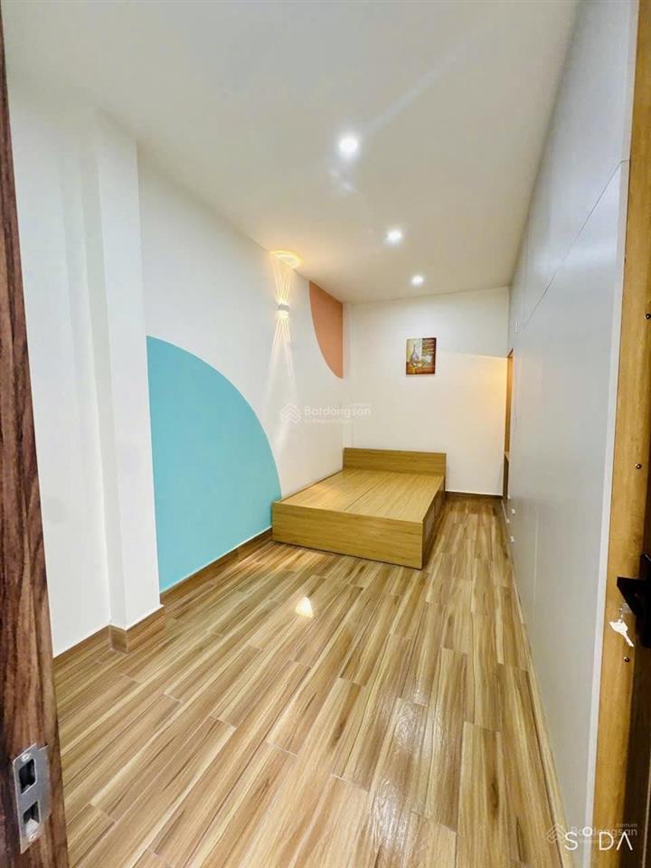 Quận tân phú  gần đầm sen  hẽm ô tô 6m  nhà mới ngang hơn 5m  chỉ hơn 87tr/m2 hiếm