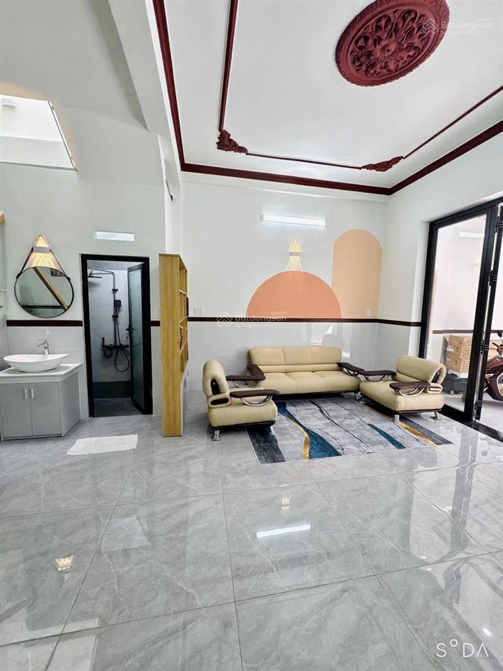 Quận tân phú  gần đầm sen  hẽm ô tô 6m  nhà mới ngang hơn 5m  chỉ hơn 87tr/m2 hiếm