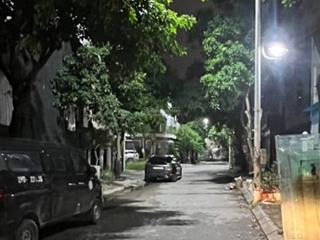 Bán nhà khu đô thị văn khê  phân lô  vỉa hè  kinh doanh  văn phòng, 88mx5t gi.á 17 tỷ xx