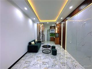 Nhỉnh 200tr/m2 phố láng hạ  nhà mới coong  trước nhà thoáng sáng  thiết kế hiện đại  về ở luôn