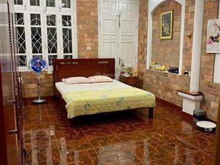 Nhà đẹp 2 tầng tại mỹ đức 217m2, đường bê tông, sổ đỏ sẵn