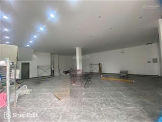 Cho thuê cửa hàng, văn phòng mặt đường bát khối, dt 110m2, mt 9m, rb, gía 16tr/th