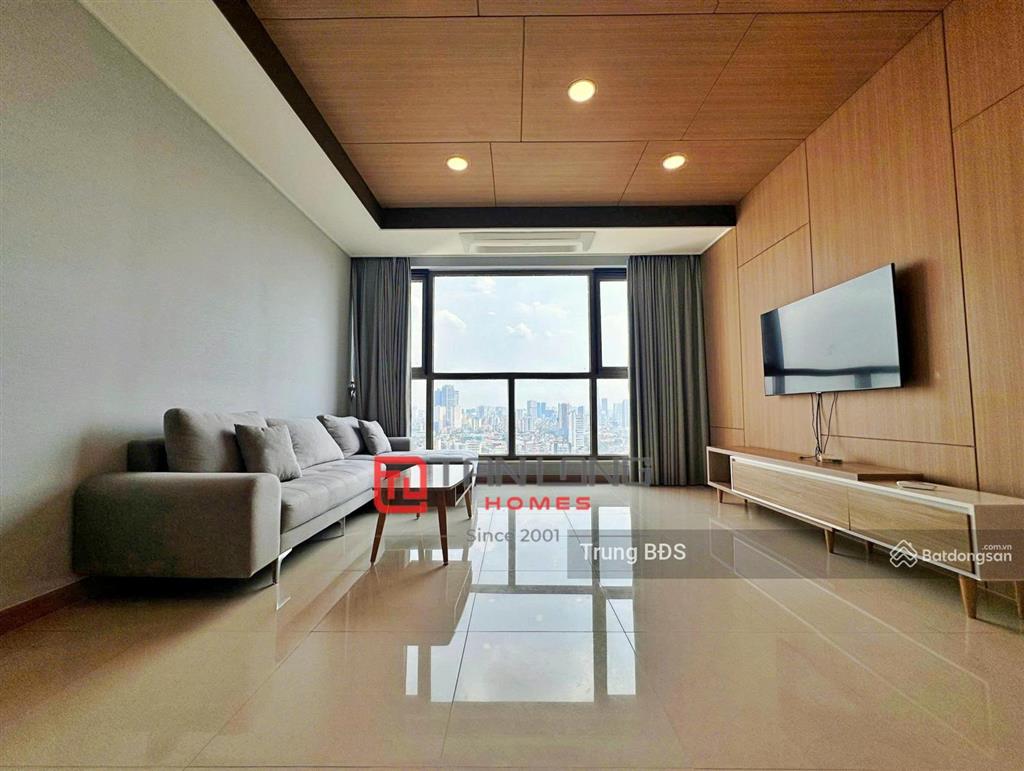 Bán căn hộ 2pn diện tích 96m2 tầng cao tòa 902 chung cư starlake tây hồ tây