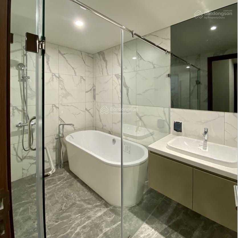 Cho thuê căn hộ cao cấp tại green diamond, 93 láng hạ, 90m2, 2pn, giá 20 triệu/tháng