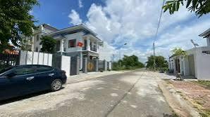 Cắt lỗ 850 triệu chủ cần bán gấp lô đất lan anh 100m2 full thổ cư, hoà long bà rịa. sổ sẵn giá tốt