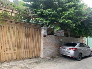 Bán gấp căn góc 2 mặt tiền hoàng hoa thám, quận bình thạnh dt 10x25m, cn 250m2 chưa đến 130tr/m2