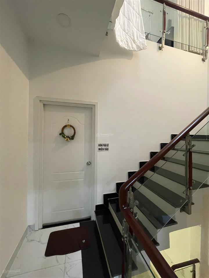 Cần tiền bán gấp nhà phố mặt tiền chợ thạch đà, phạm văn chiêu, gò vấp, tphcm