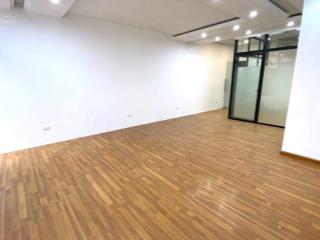 Cho thuê văn phòng 570 kim giang hoàng mai diện tích 100m2, giá thuê chỉ 16,8 triệu.  0977 306 ***