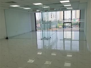 Cho thuê văn phòng 75m giá thuê chỉ 14 triệu/th phố hoàng quốc việt, hoàng sâm,  0977 306 ***