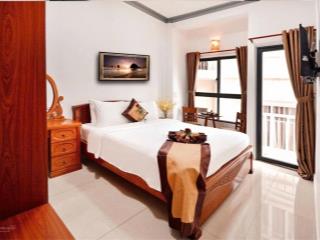 Căn khách sạn 3 sao mặt tiền phố bà triệu đà lạt  cách hồ xuân hương chỉ 500m2