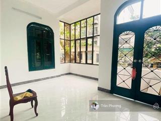 Hiếm đẹp mặt phố lý nam đế 50m2 x 5 tầng, mt 5.3m 32 tỷ, hoàn kiếm. lô góc, kinh doanh, vỉa hè rộng