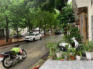 Bán nhà tu hoàngphương canhô tô tránh view công viêncỗ máy in tiền500tr/ năm