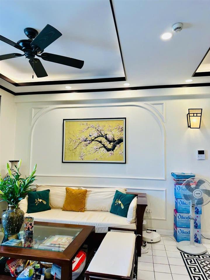 Vinata tower  289 kdt chủ nhà cần bán sớm một trong hai căn ( dt 88m2 8tỷ  dt 113m2 10tỷ ).