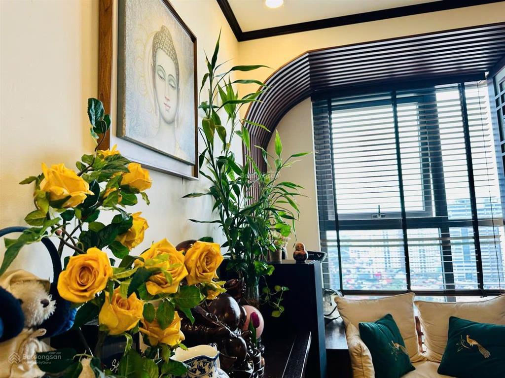 Vinata tower  289 kdt chủ nhà cần bán sớm một trong hai căn ( dt 88m2 8tỷ  dt 113m2 10tỷ ).