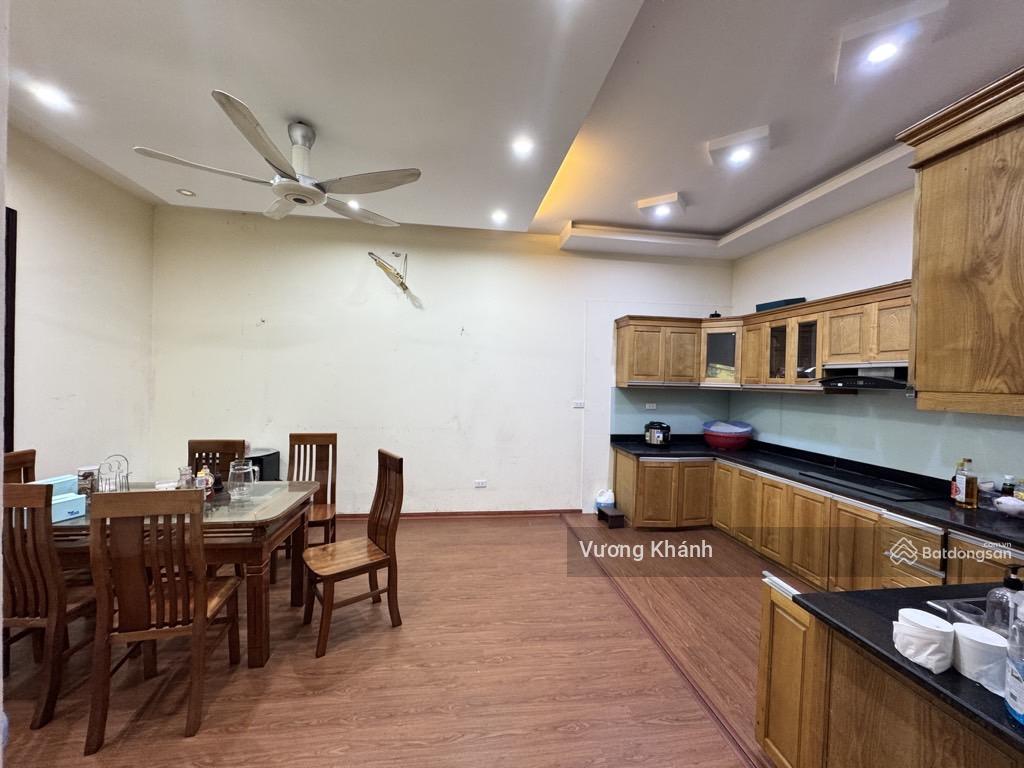 Phân lô trung kính lớn  dt 78m  mt khủng  vỉa hè lớn  khu vip  giá 32 tỷ