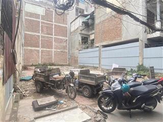 Bán mảnh đất âu cơ, ô tô tránh cách 1 nhà
