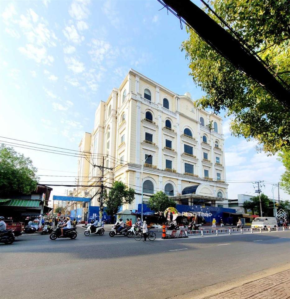 Hđt 600 triệu  tòa building nguyễn văn đậu  phan đăng lưu nh 19x35m hầm 10 tầng giá bán 120tỷ tl