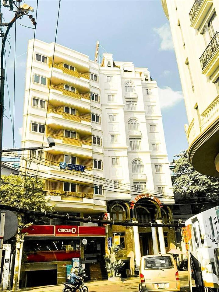 Hàng hót! góc 2 mặt tiền nguyễn văn trỗi  huỳnh văn bánh  55x24m  3 hầm 20 tầng  giá bán 700 tỷ