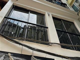 Bán nhà riêng phố cát linh quận đống đa  7 tầng thang máy  nhà cách phố 20m  chào giá 14.6 tỷ