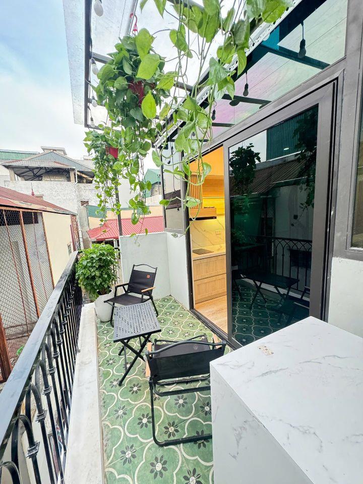 Căn hộ dịch vụ cao cấp  phố Thái Hà quận Đống Đa 39m 6 tầng thang máy chào giá 11.8 tỷ