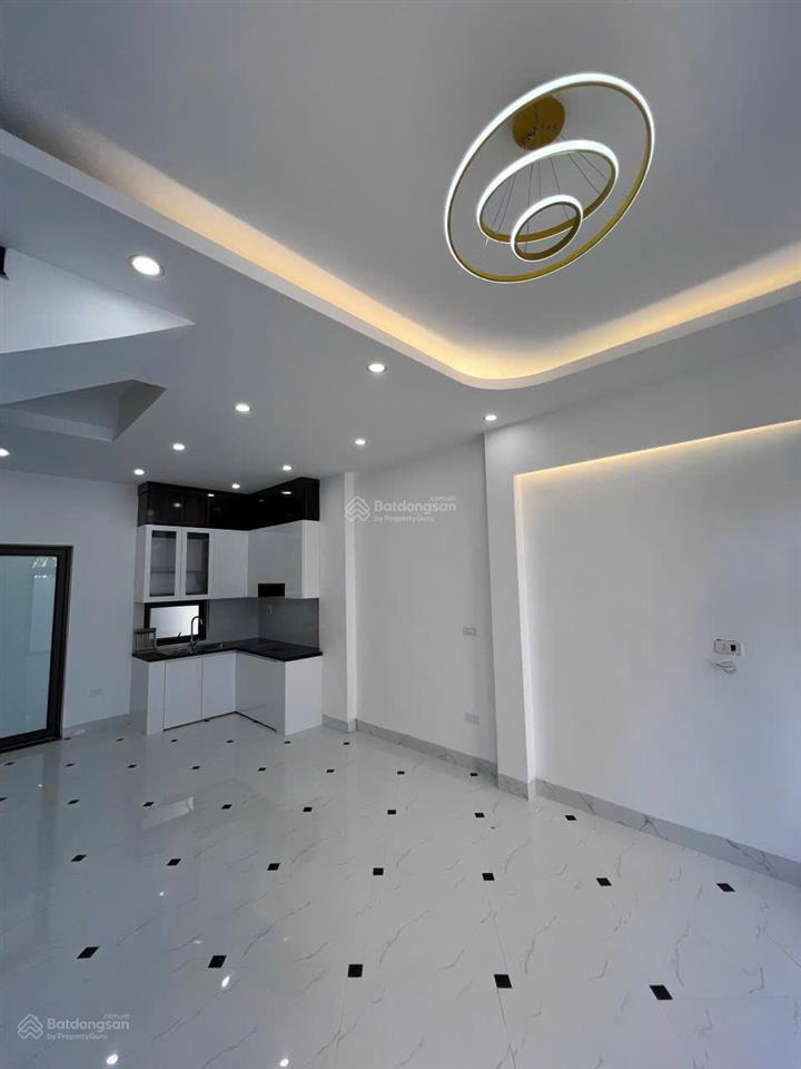 Chỉ 3.x tỷ  nhà 4 t thanh văn  4 pn  sát vinhomes olympic  gần cienco 5 0977 690 ***