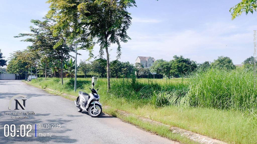 Hàng hiếm nền nhà phố kdc vạn phát hưng phú xuân, giá 42tr/m2