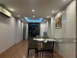 Bán căn hộ khu đô thị nghĩa đô 62m thiết kế 2 phòng ngủ giá 5 tỷ thương lượng.  0569 619 ***