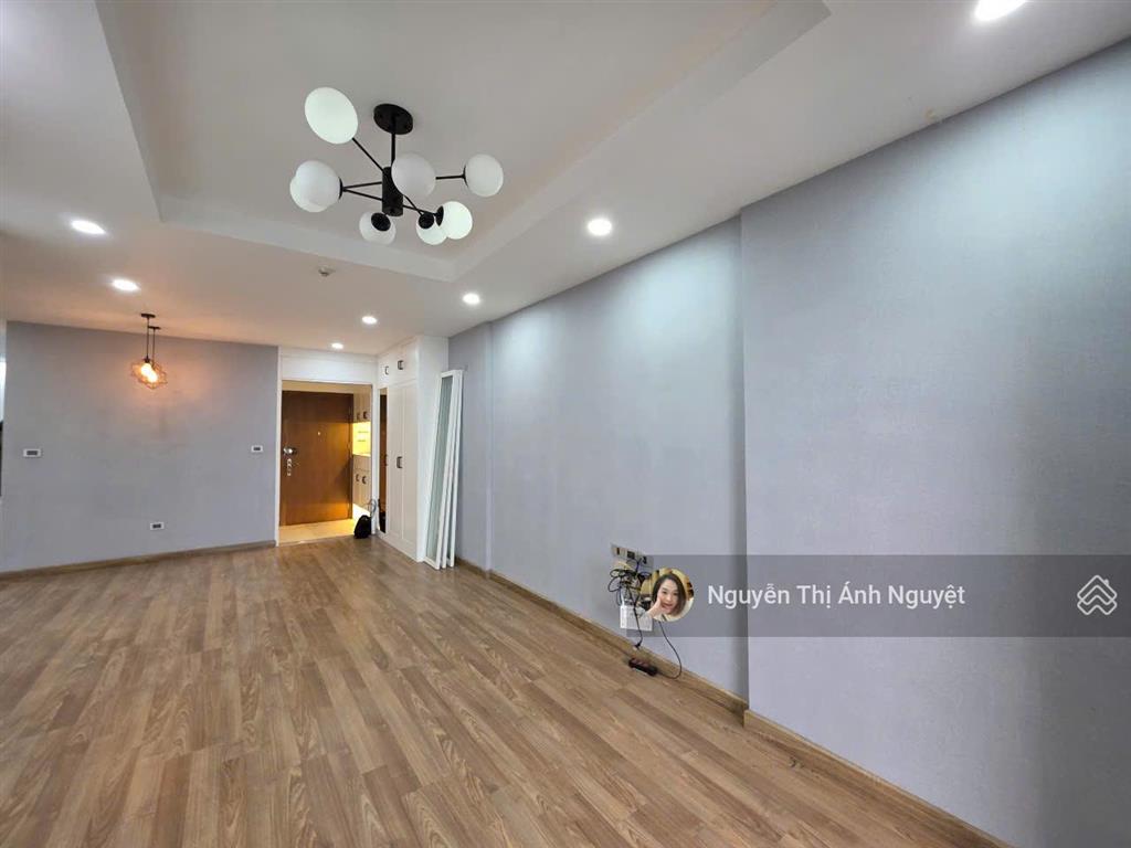 Bán căn hộ chung cư goldmark city, 9,1 tỷ, 94m2, 3pn, 2wc, view đẹp, pháp lý đầy đủ