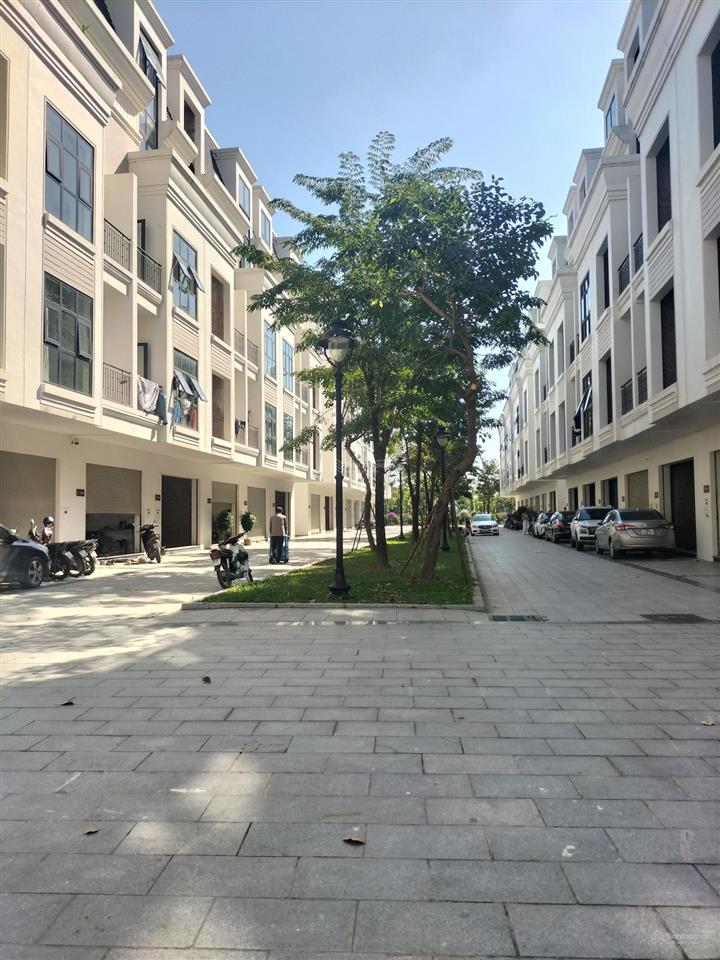 Duy nhất giá đầu tư! liền kề hinode royal park hoài đức, mặt sau đường 30m, kinh doanh