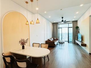 Chính chủ cho thuê căn 2pn 90m2 giá chỉ 20tr/tháng cc sun ancora số 3 lương yên  0363 847 ***